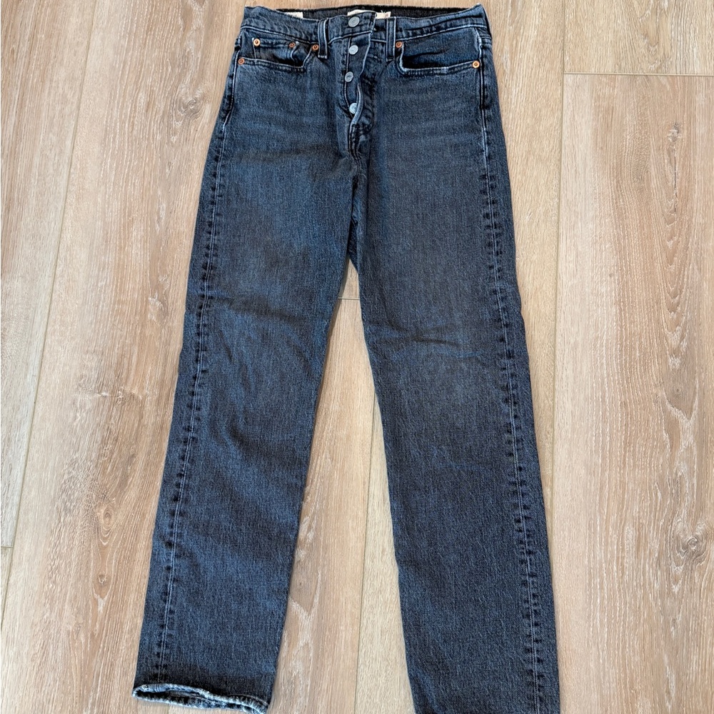 Levi's Premium Wedgie Straight Jeans